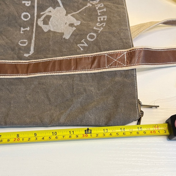 Brown and Gray Tote Bag - Picture 4 of 8